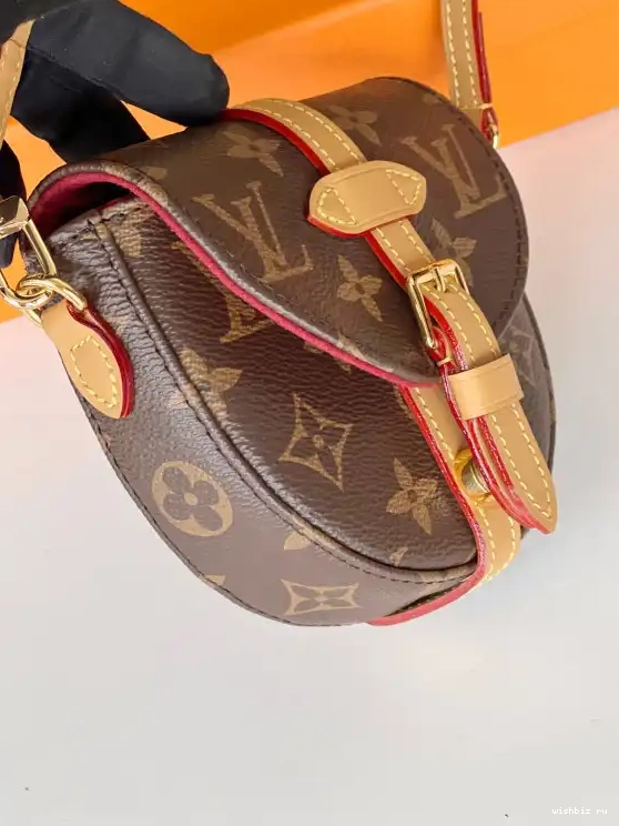 WIS LOUIS CHANTILLY MICRO VUITTON 0614
